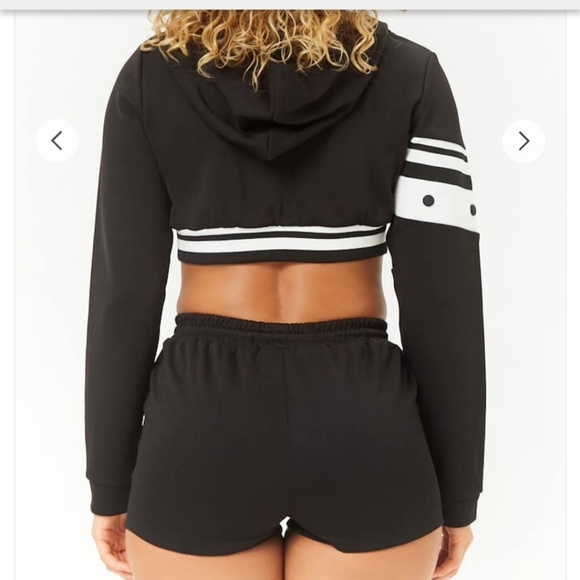 Short and Jacket Set - Picture 4 of 4